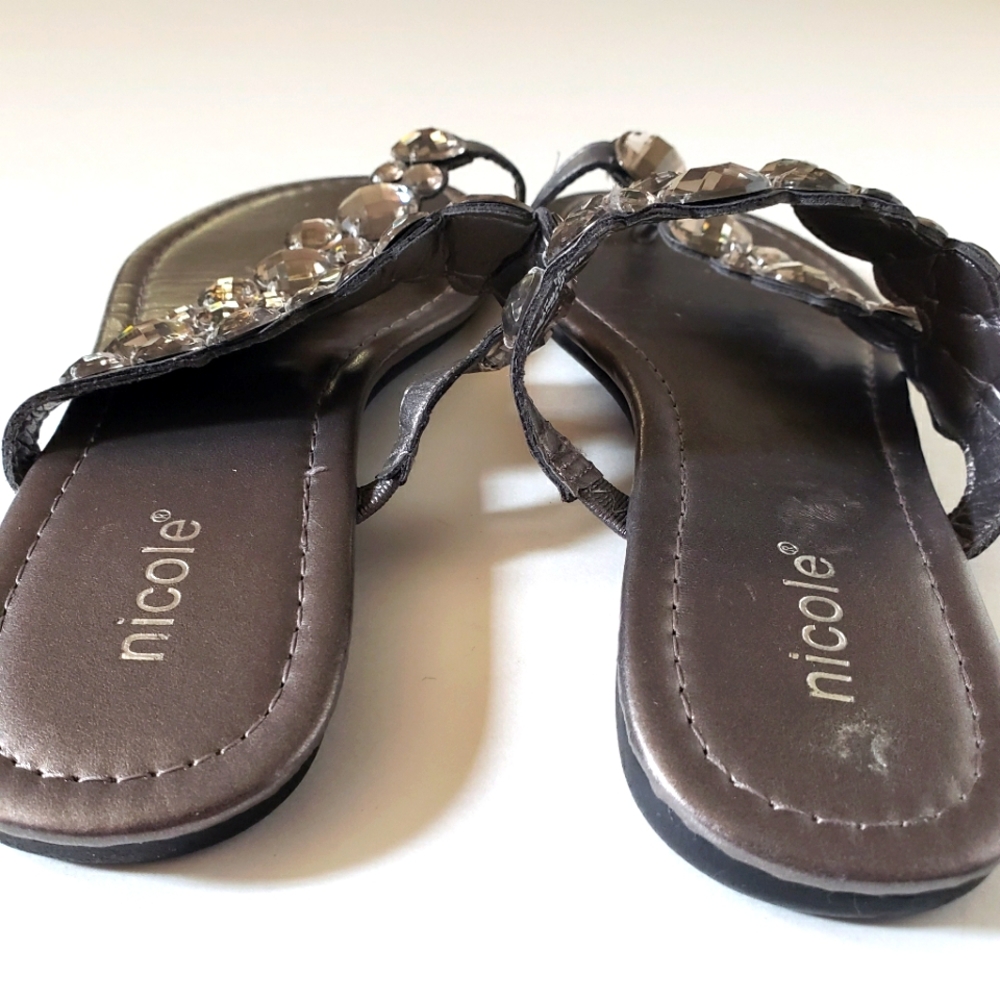 NWOT Nicole Sandals size 6 Shiny! - Picture 4 of 6